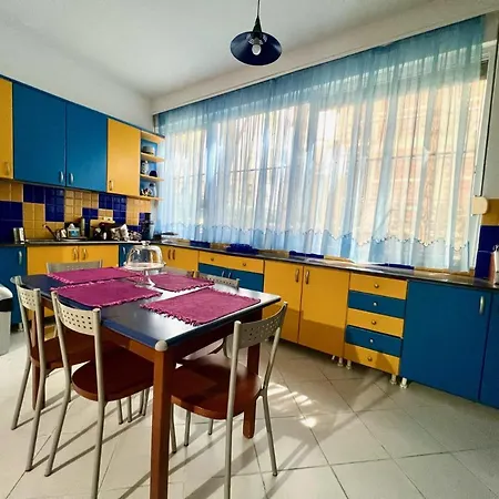 'marina' Apartment, Mali I Robit *