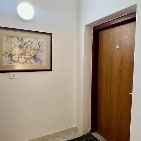 'marina' Apartment, Mali I Robit Apartment Golem (Tirana)